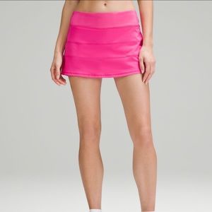 Lululemon Pace Rival Skirt in Sonic Pink Size 0 Mid-rise 12” Inseam